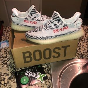 Adidas Yeezy Boost 350 V2 "ZEBRA"